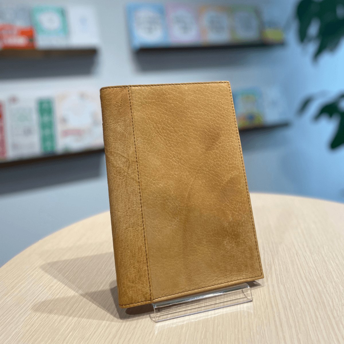 エゾシカ革の手帳カバー(A5サイズ) - 東洋館出版社