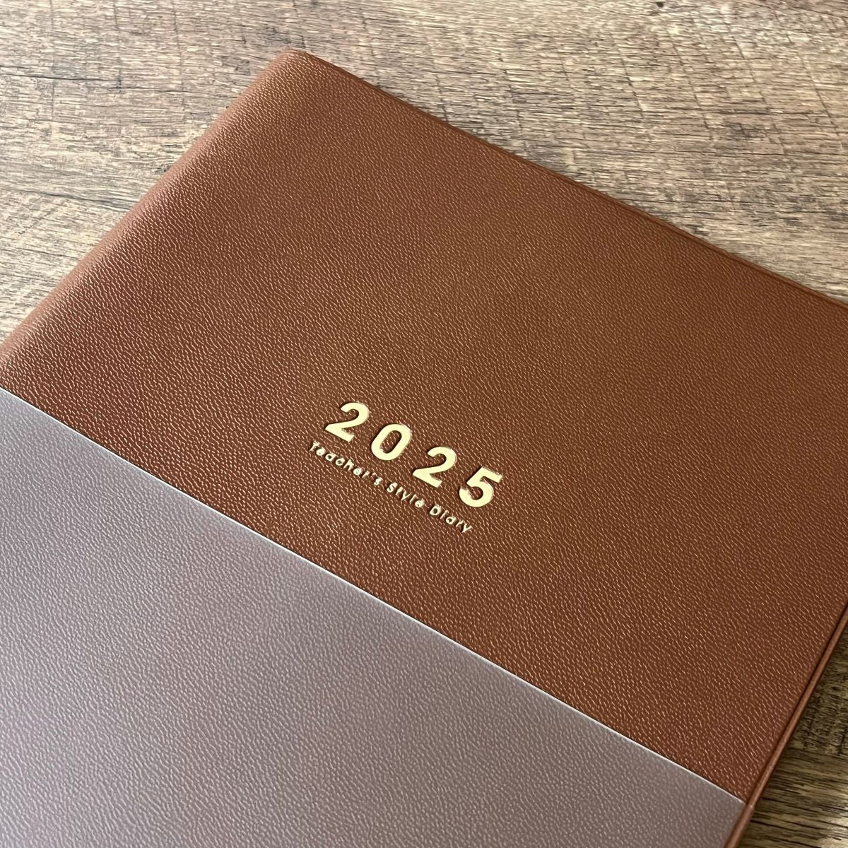 先生スタイル手帳 2023 Brown B5サイズ 4月始まり フロント
